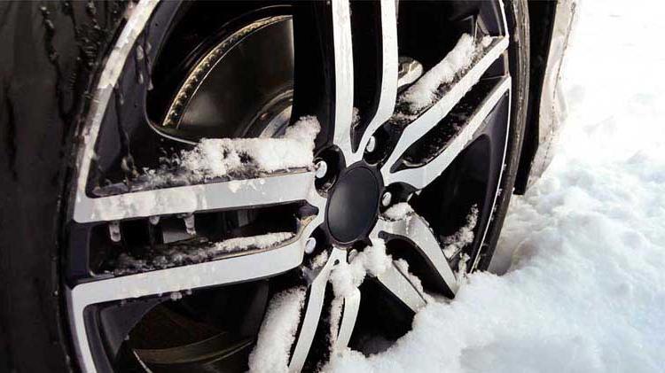 Tire in the snow.