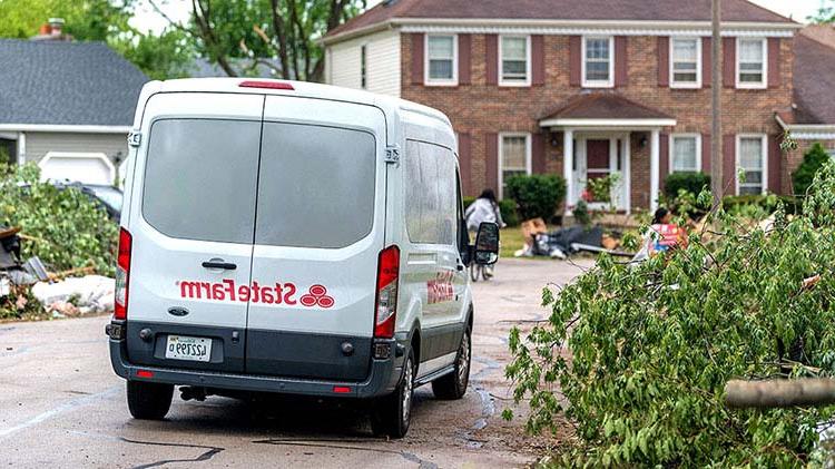 State Farm Customer Response Unit arrives after a catastrophe.
